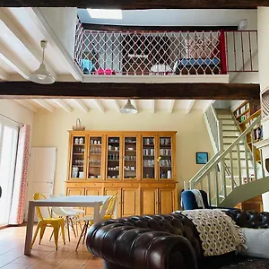  Appartement Belle Maison De En Bord De Saone