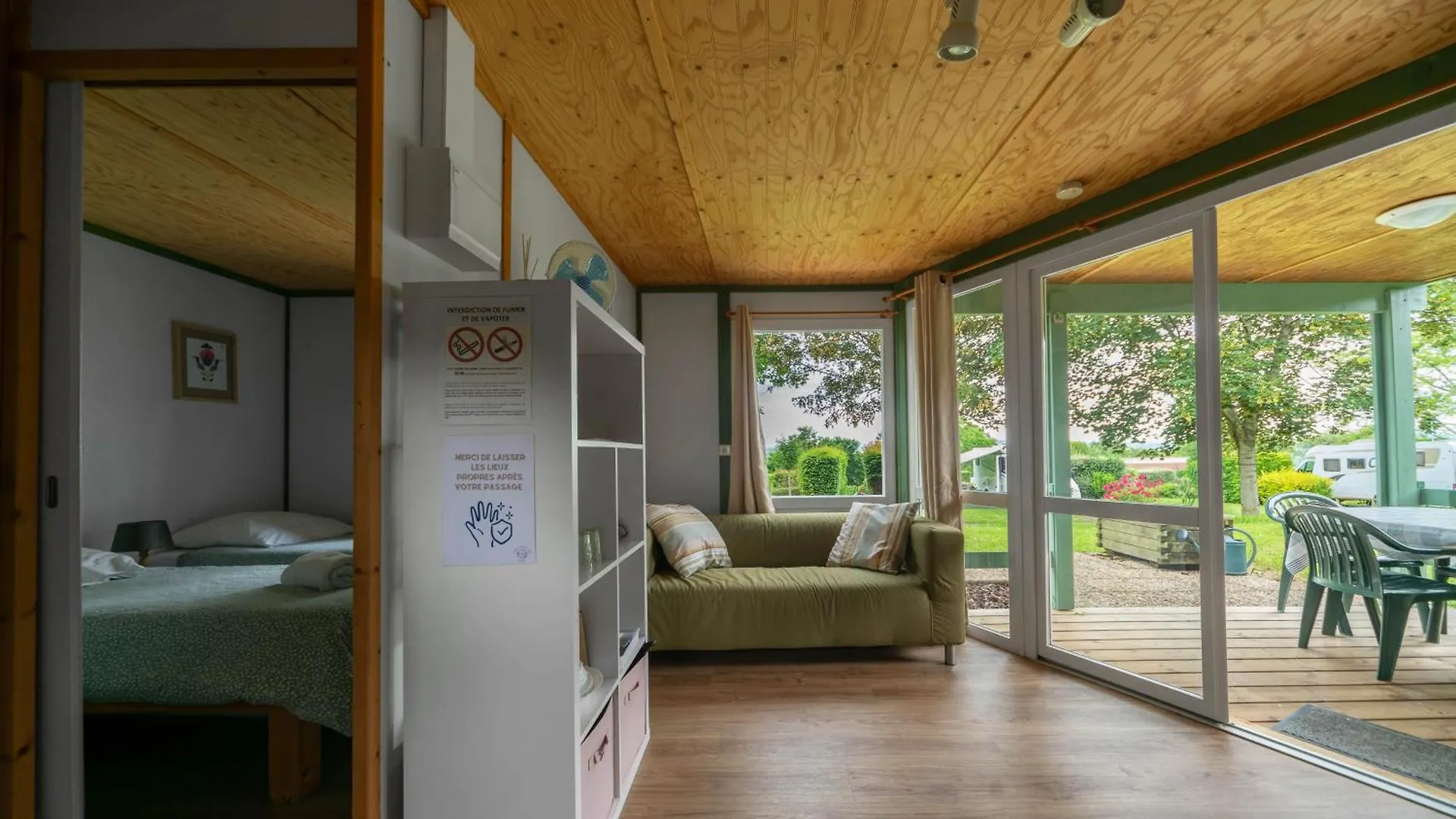 Camping Le Mont Libre - Cottage & Espace Nature - Gannat 0*,