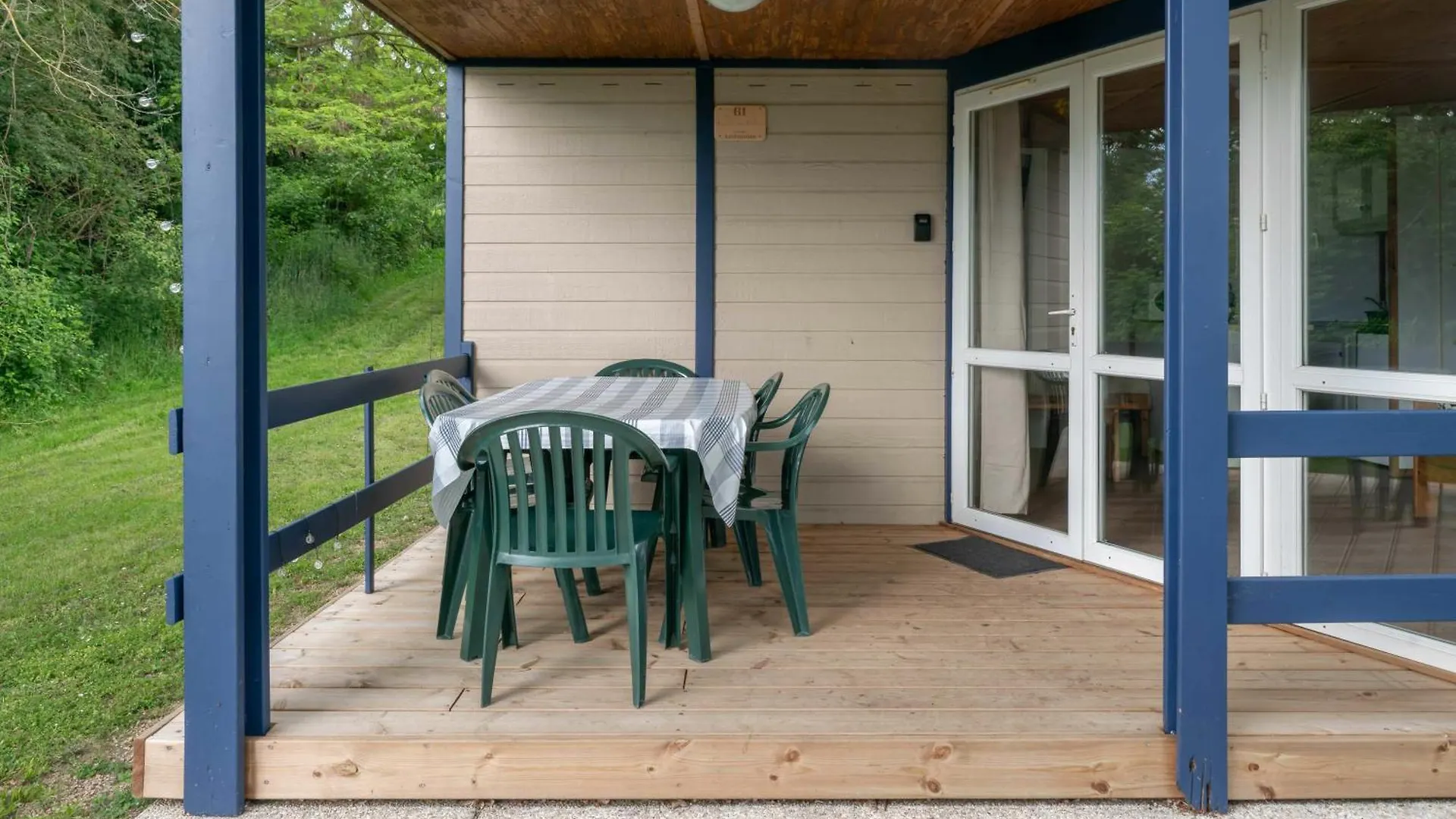 Camping Le Mont Libre - Cottage & Espace Nature - Gannat